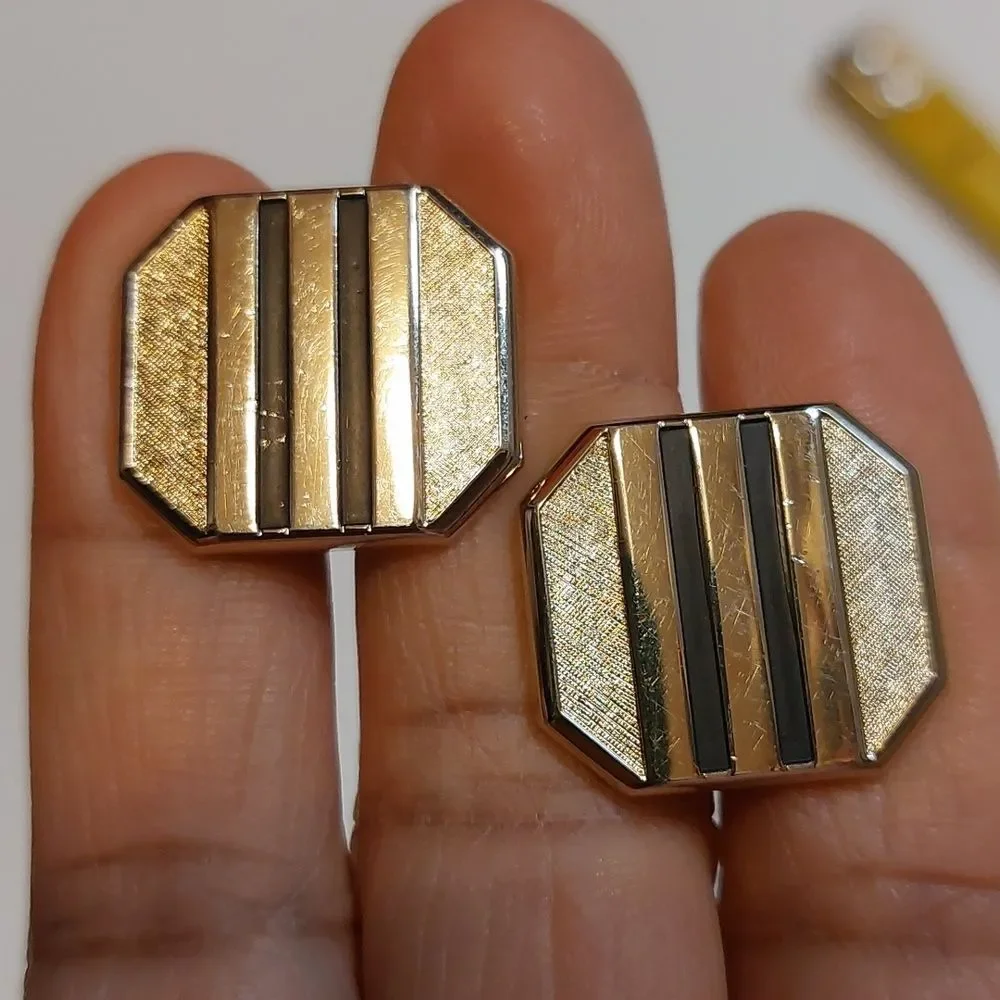 Vintage SWANK Gold Black Enamel Accent Octagon Cufflinks
